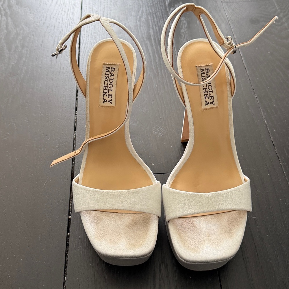 Badgley Mischka platform heel - Picture 2 of 10